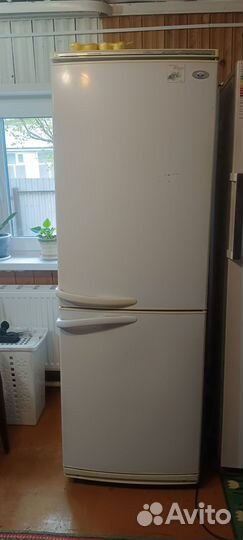 Холодильник атлант бу