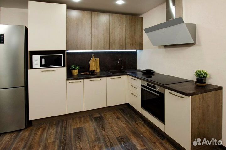 Угловая кухня с мдф фасадами