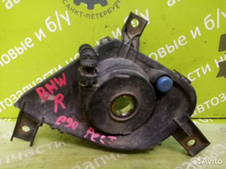 Фара противотуманная правая Bmw 3 Series E90