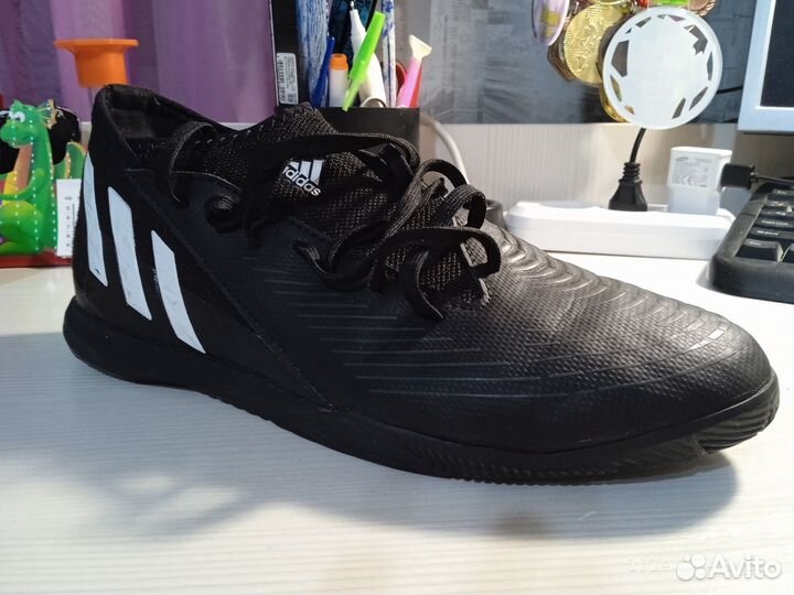 Футзалки adidas predator