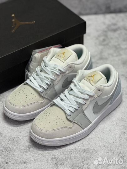 Кроссовки Nike Air Jordan 1