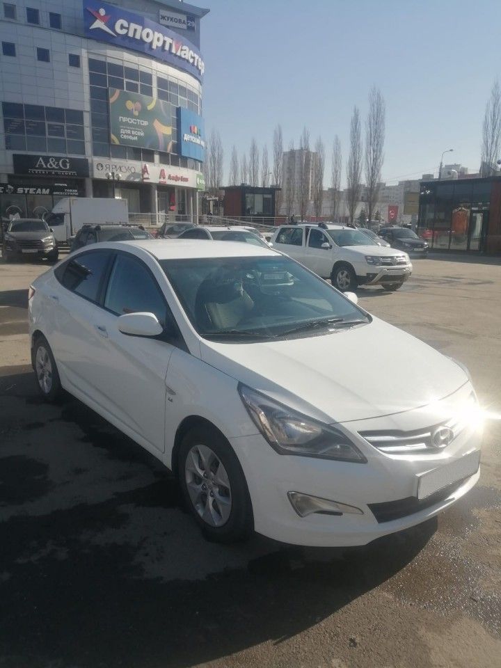 Hyundai Solaris: фото владельца