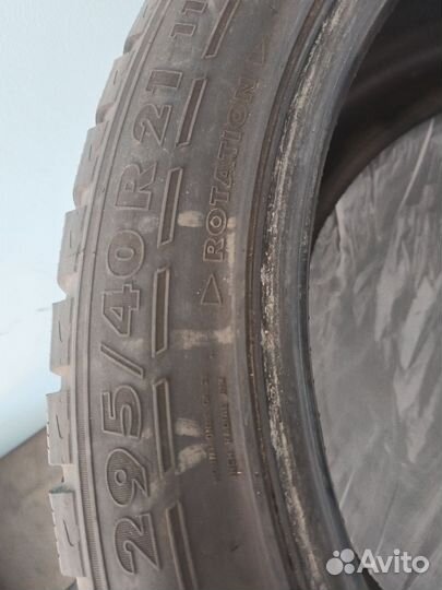 Yokohama 104ZR 295/40 R21