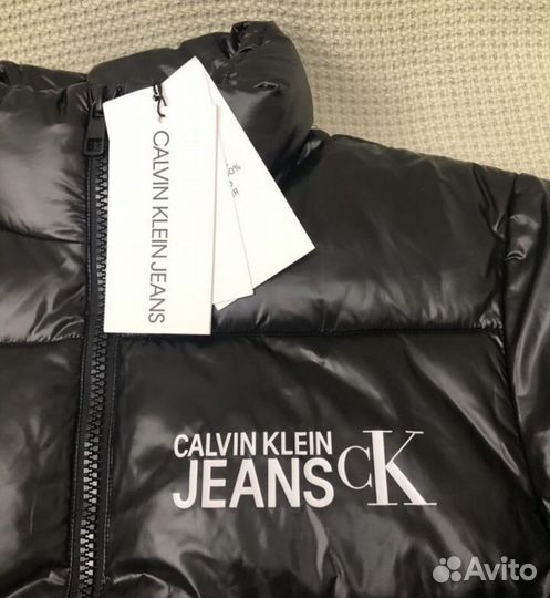 Куртка Calvin Klein Jeans новая М оригинал