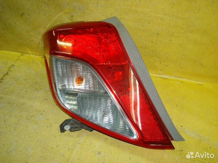 Стоп Toyota Vitz KSP130 (Левое)