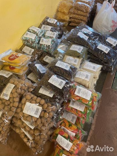 Орехи и сухофрукты в розницу