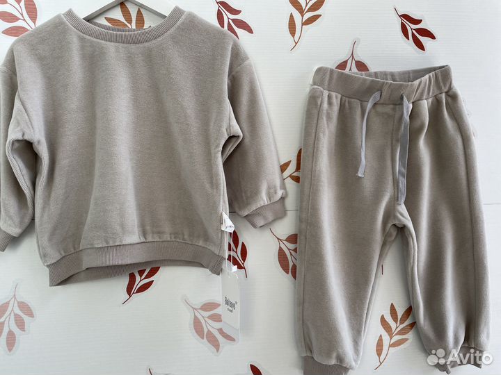 Костюмы для девочек и мальчиков