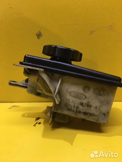 Бачок гур Ford Mondeo (3) 2000–2003