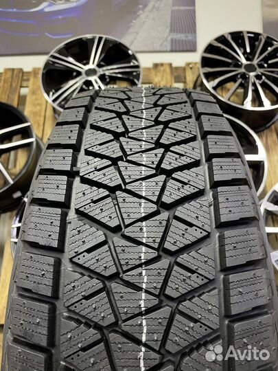 Bridgestone Blizzak DM-V2 215/65 R16 98S