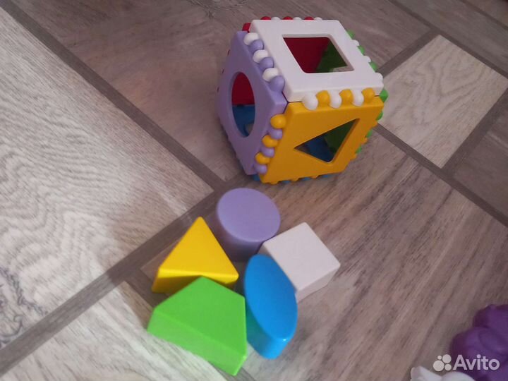 Развивающие игрушки