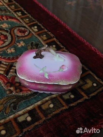 Шкатулка для украшений