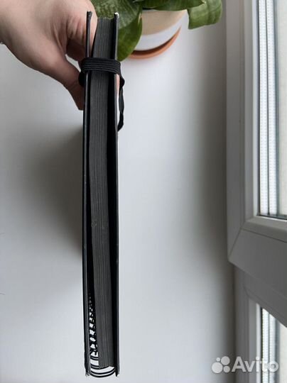 Скетчбук Derwent+картон в подарок