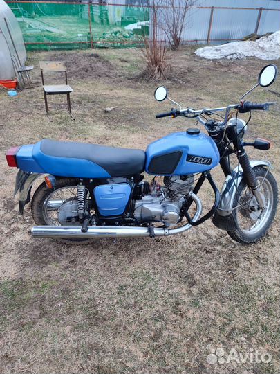 Мотоцикл иж Планета 3