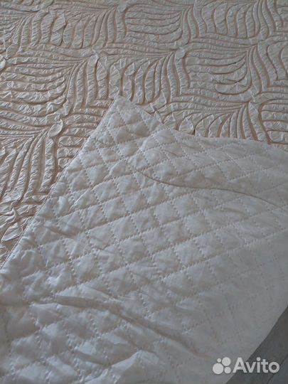 Покрывало на 2 х спальную кровать