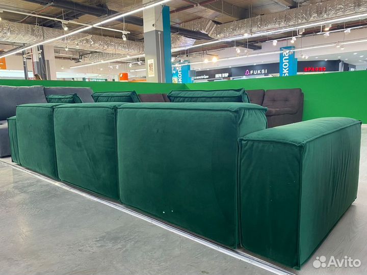 Дизайнерский модульный диван