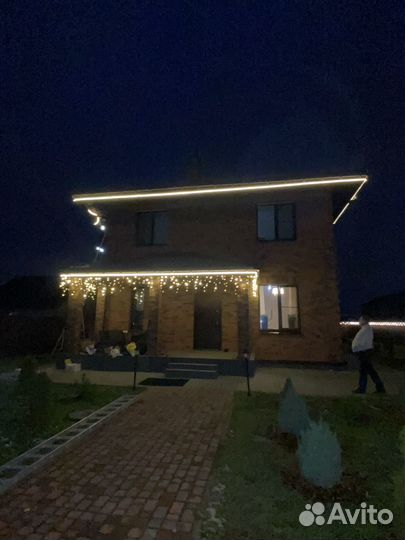 Украшение домов гирляндами