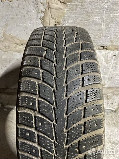 Nokian Tyres Hakkapeliitta 2 215/65 R16