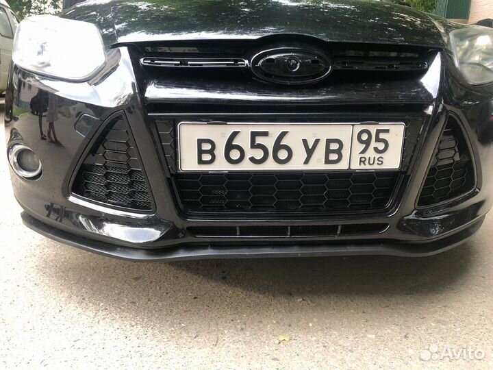 Решетки соты Ford Focus 3