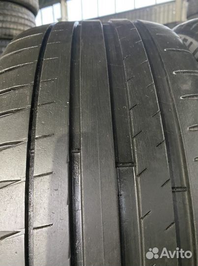 Michelin Pilot Sport 4 255/40 R19