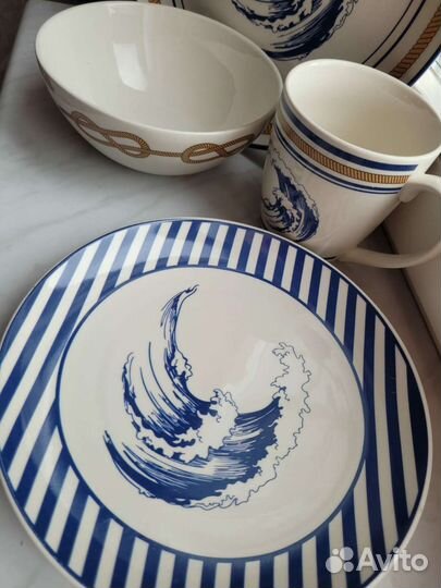 Тарелки новые, морские, Дулево