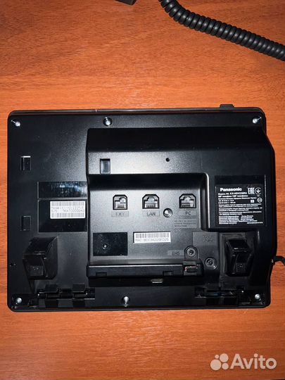 Телефон IP Panasonic KX-HDV230RU