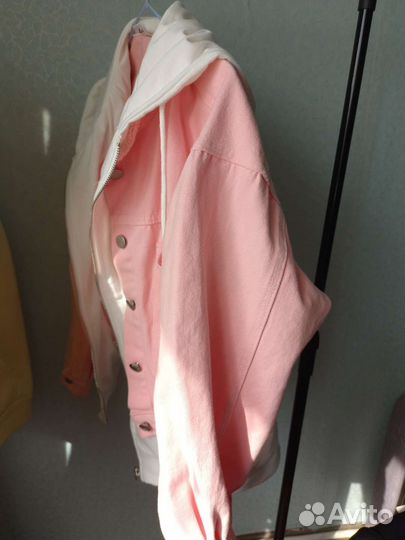 Джинсовая куртка