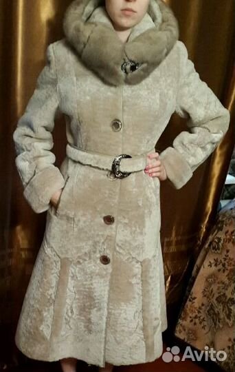 Шуба мутон новая бежевая (1) новая