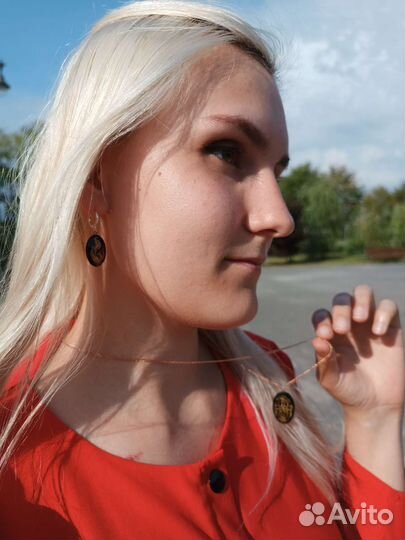 Серьги и кулон 