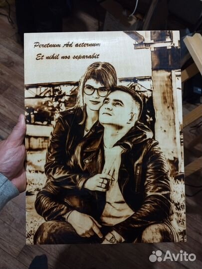 Портрет по фото на дереве