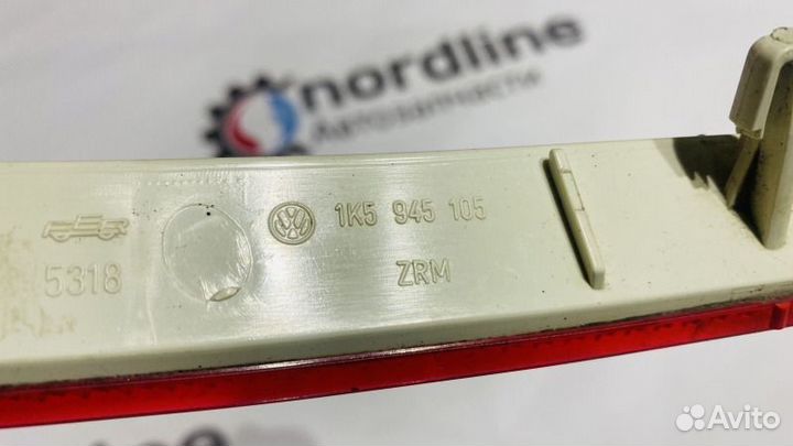 Катафот бампера задний левый Volkswagen Jetta 5