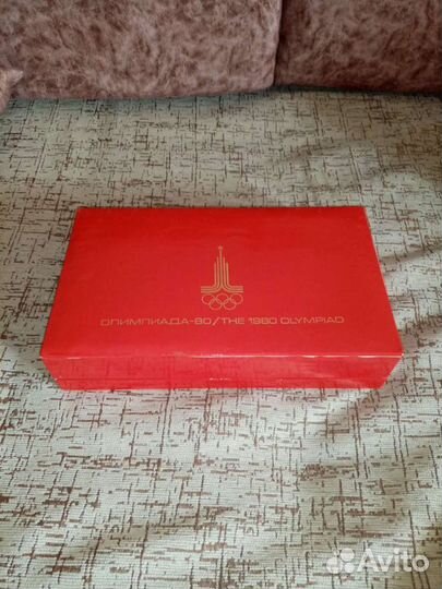 Винтажный парфюмерный подарочный набор Олимпиада-8