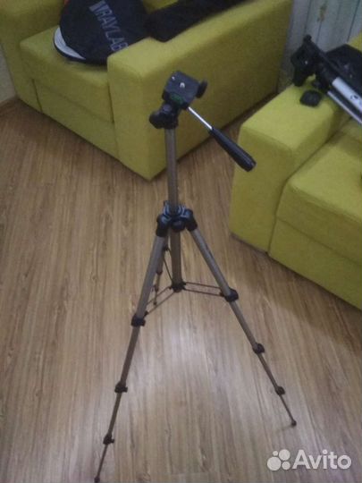 Штатив для фотоаппарата отражатель