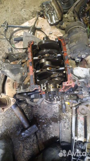 Двигатель Audi 2.8 AAH по частям