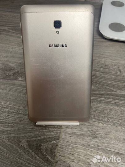 Планшет Samsung Galaxy Tab A 8.0 SM-T385 (2017)