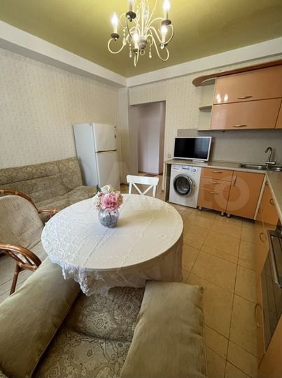 2-к. квартира, 50 м², 3/12 эт.