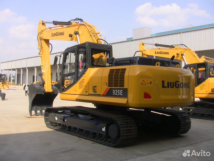 Гусеничный экскаватор LiuGong CLG925E, 2022