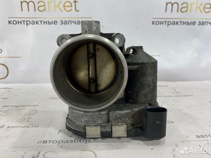 Дроссельная заслонка Volkswagen Passat B5+ 1.8 AWT