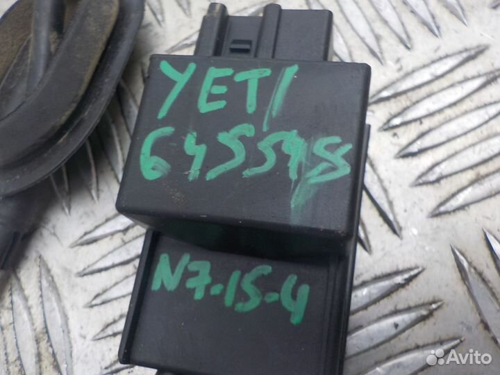 Реле Skoda Yeti 2009