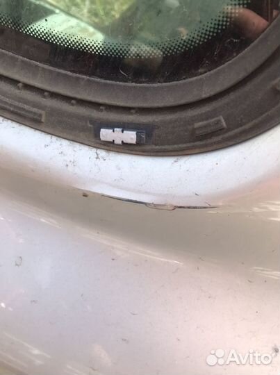 Задняя левая часть тигуан