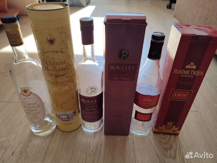 Бутылки из-под французских коньяков с коробками