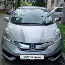 Honda Fit Shuttle 1.3 CVT, 2013, 155 000 км, с пробегом, цена 1 000 000 руб.