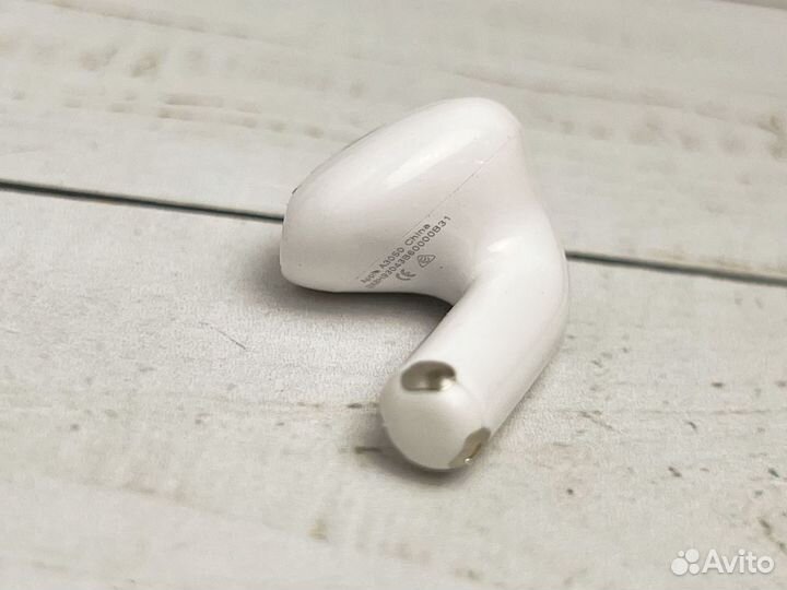 Airpods 4 с шумоподавлением