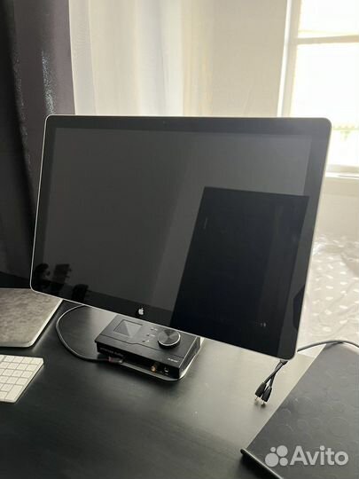 Монитор Apple cinema display 24'