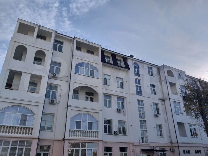 1-к. квартира, 62 м², 5/5 эт.