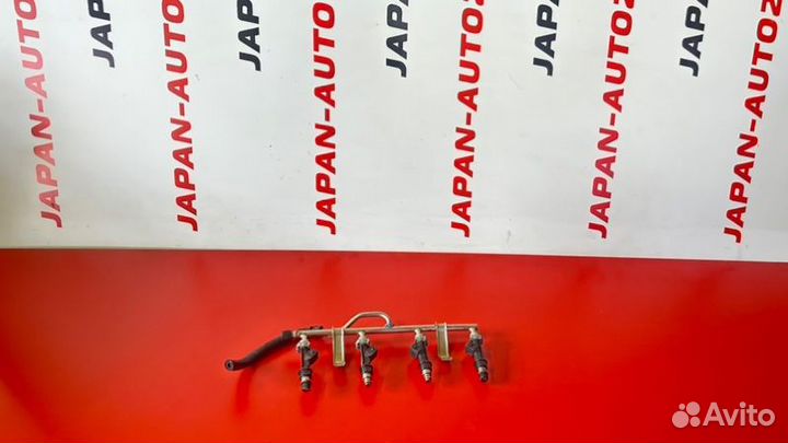 Форсунка топливная Opel Astra H 1.6 Z16XEP 2007