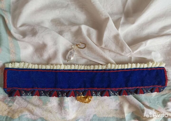 Чокер и моно–серьга с жемчужиной барокко