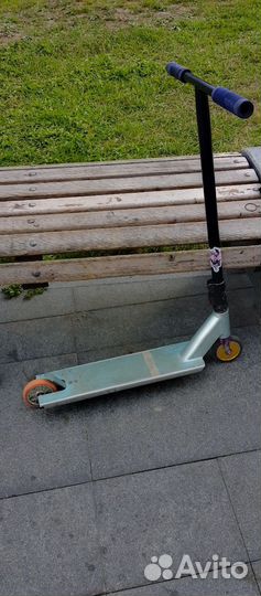 Трюковой самокат