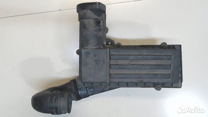 Корпус воздушного фильтра Volkswagen Golf 6, 2009