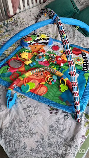 Развивающий коврик