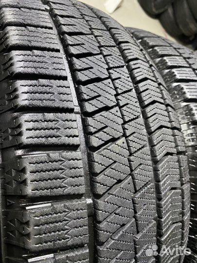 Bridgestone Blizzak VRX2 205/55 R16